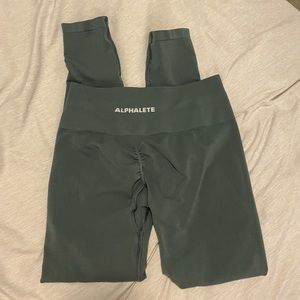 New charcoal grey amplifies. Sold out online. Medium